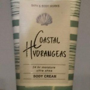 Bath & Body Works Coastal Hydrangeas Body Cream